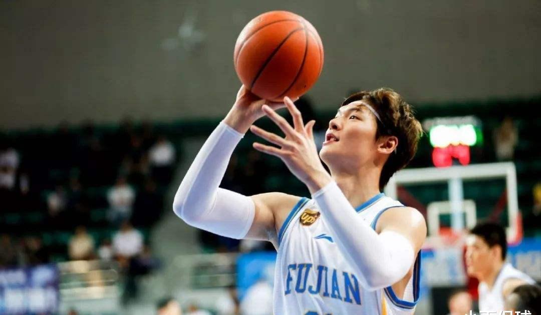 草湖项目区临时党委副书记